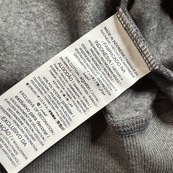 Oregon Ducks Hoodie Men’s L Gray Spellout Logo Captivating New - Picture 7 of 11